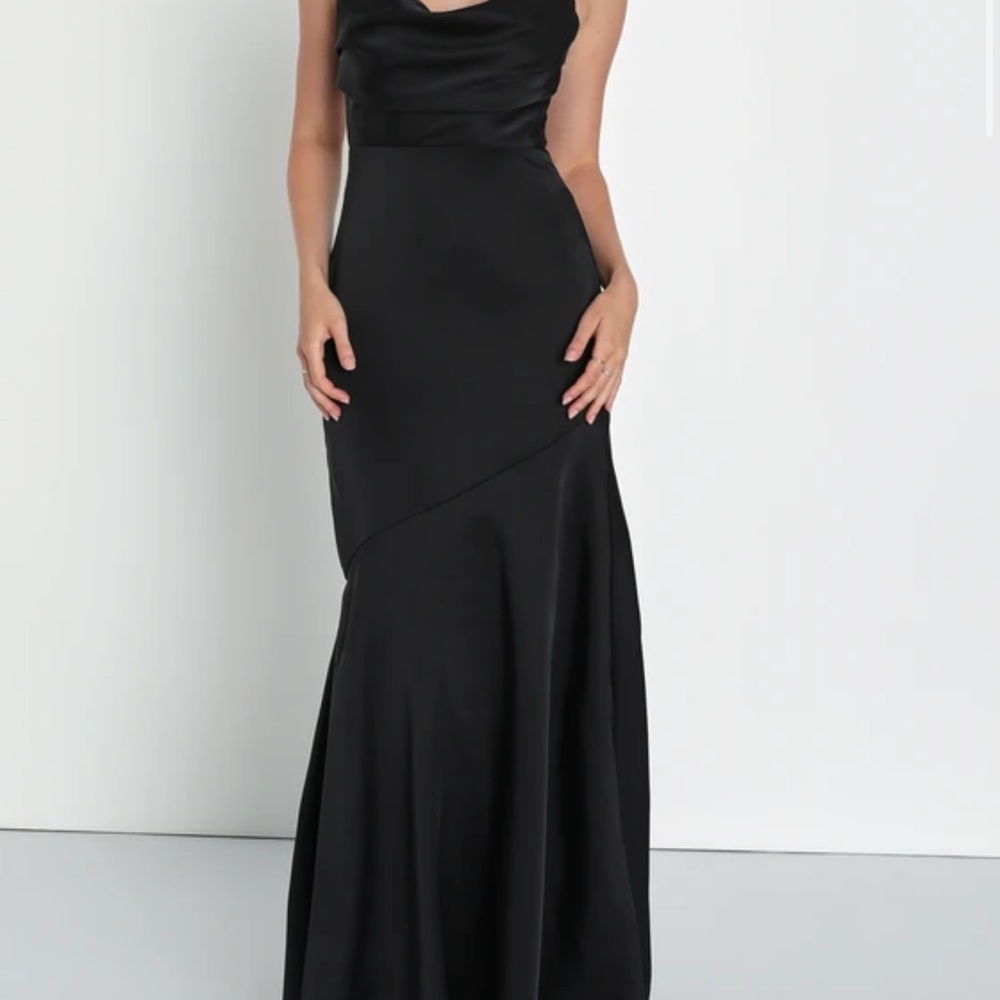 Lulu's Classic Black Maxi Dress NWT